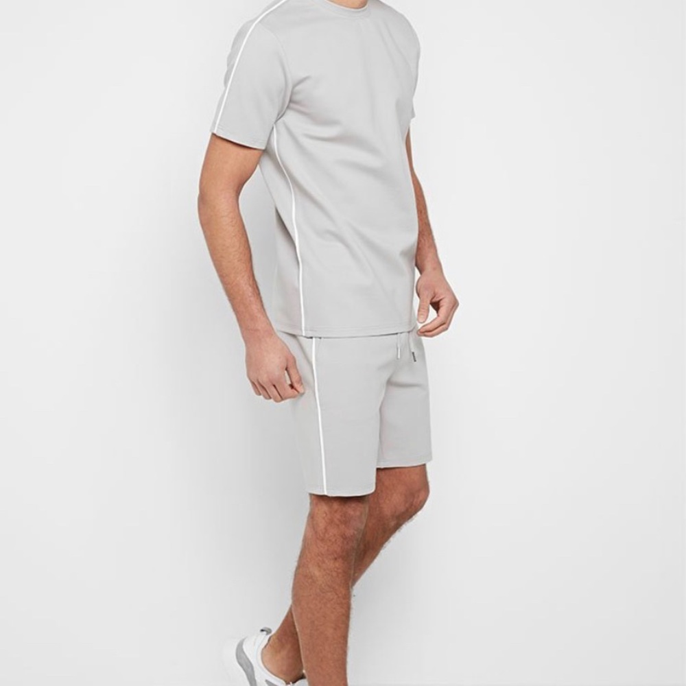 New - Manièr De Voir Luxe vegan piping T-shirt